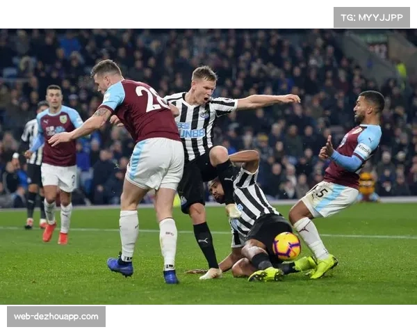 桑德兰主场不敌富勒姆 升班马无欲无求排名中游稳定 桑德兰主场不敌富勒姆 升班马无欲无求排名中游稳定